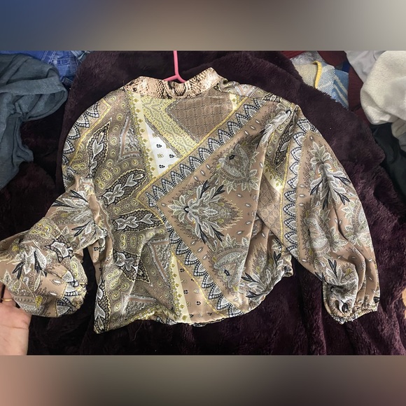 PAISLEY TOP - Picture 3 of 3